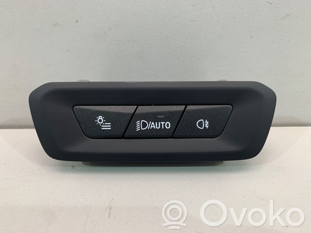 BMW X6M G06 F96 Light switch 