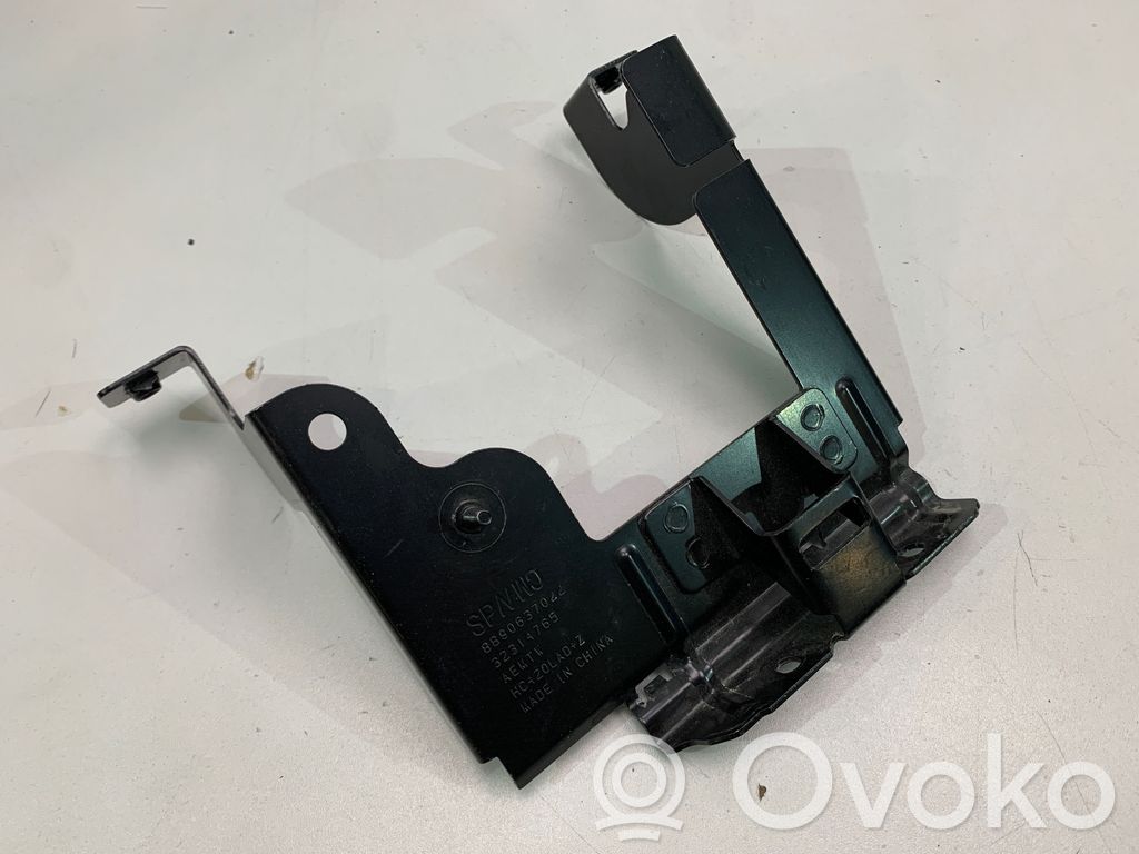 Volvo XC40 Battery bracket 