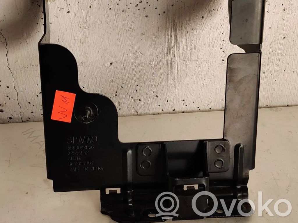 Volvo XC40 Staffa di montaggio della batteria 