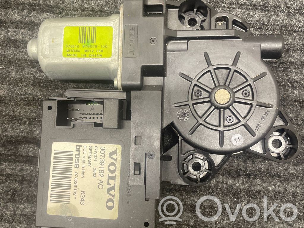 Volvo V50 Silniczek podnośnika szyby drzwi 