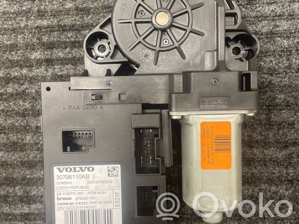 Volvo V50 Silniczek podnośnika szyby drzwi 