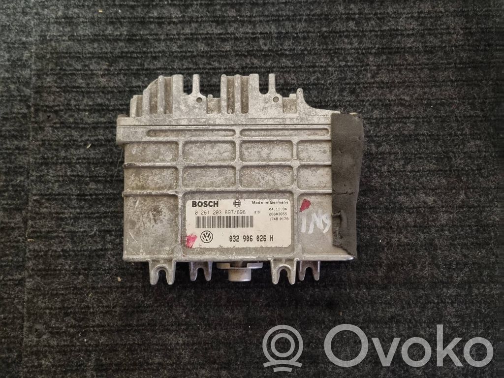 Volkswagen Polo III 6N 6N2 6NF Engine control unit/module 