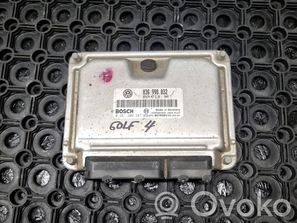 Volkswagen Golf IV Engine control unit/module 