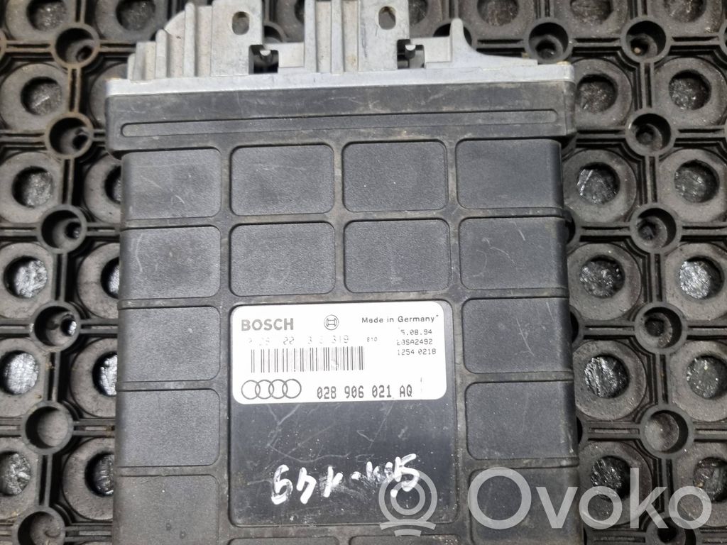 Audi 80 90 S2 B4 Engine control unit/module 