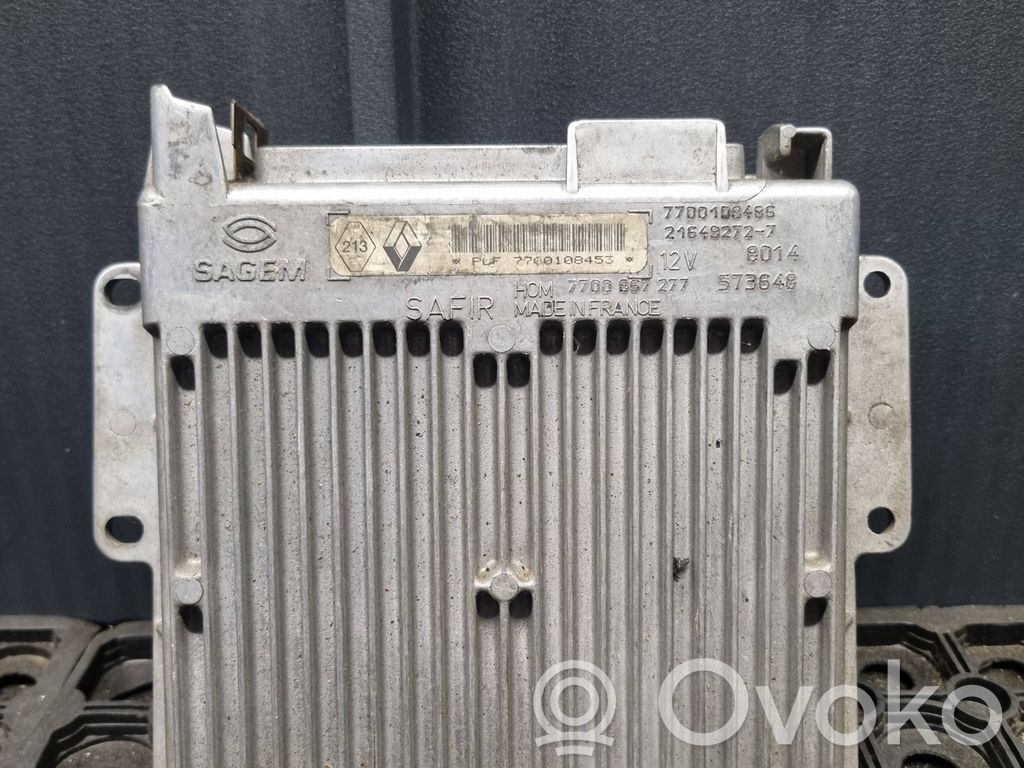 Renault Clio II Engine control unit/module ECU 