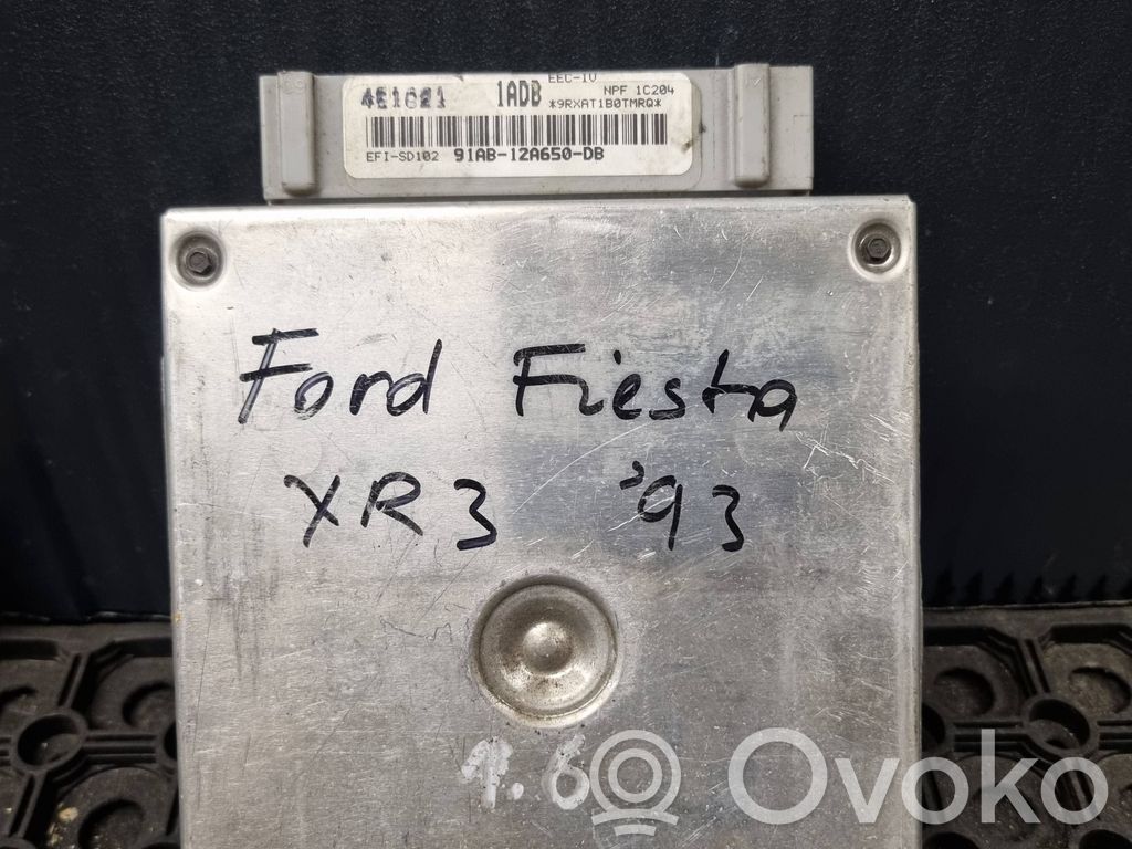 Ford Escort Variklio valdymo blokas 