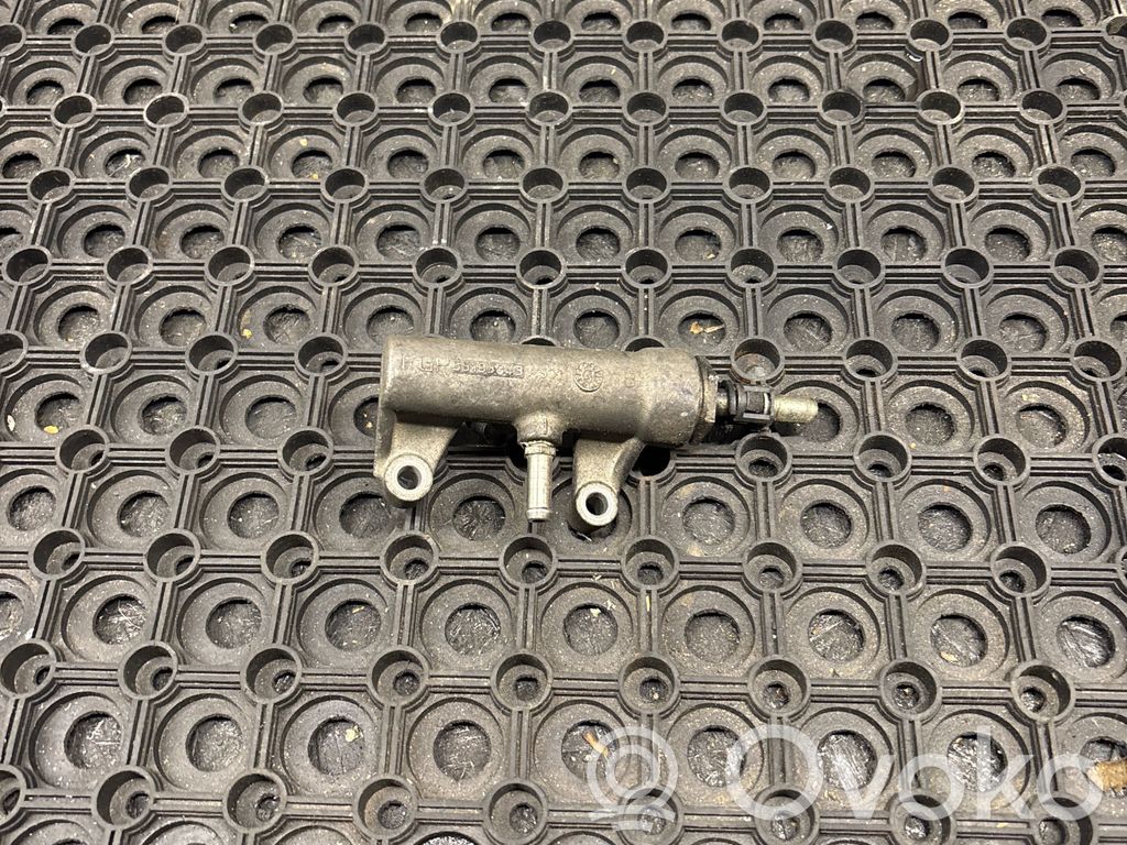 Opel Vectra C Régulateur de pression de carburant 