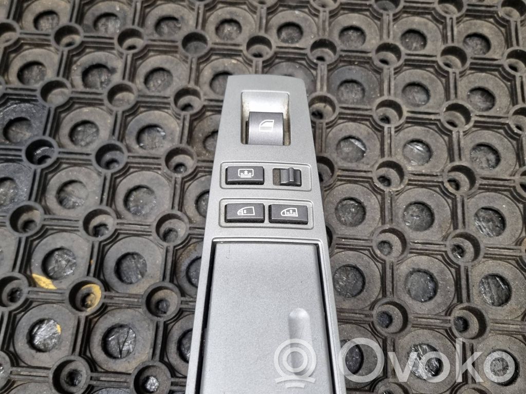 BMW 7 E65 E66 Electric window control switch 