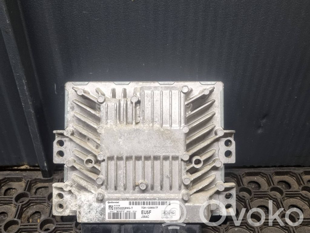 Ford S-MAX Variklio valdymo blokas 