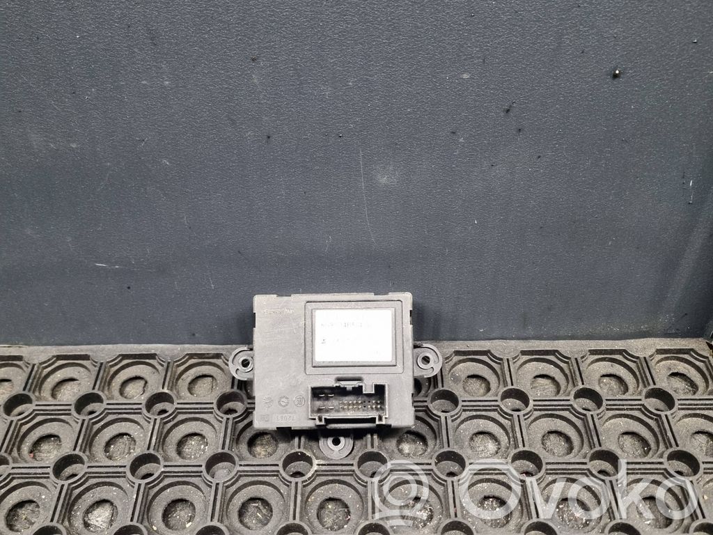 Door control unit/module   6G9T14B534AL,14C236AC,0507877301