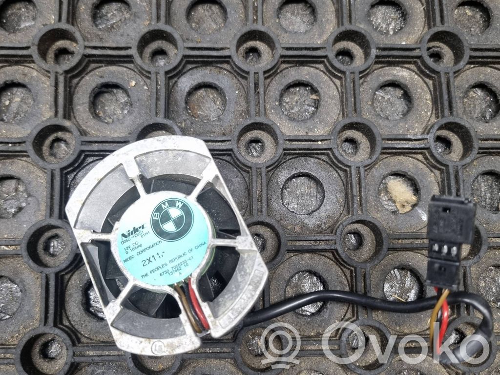 Sēdekļa ventilators   7056235,D05S12BS1