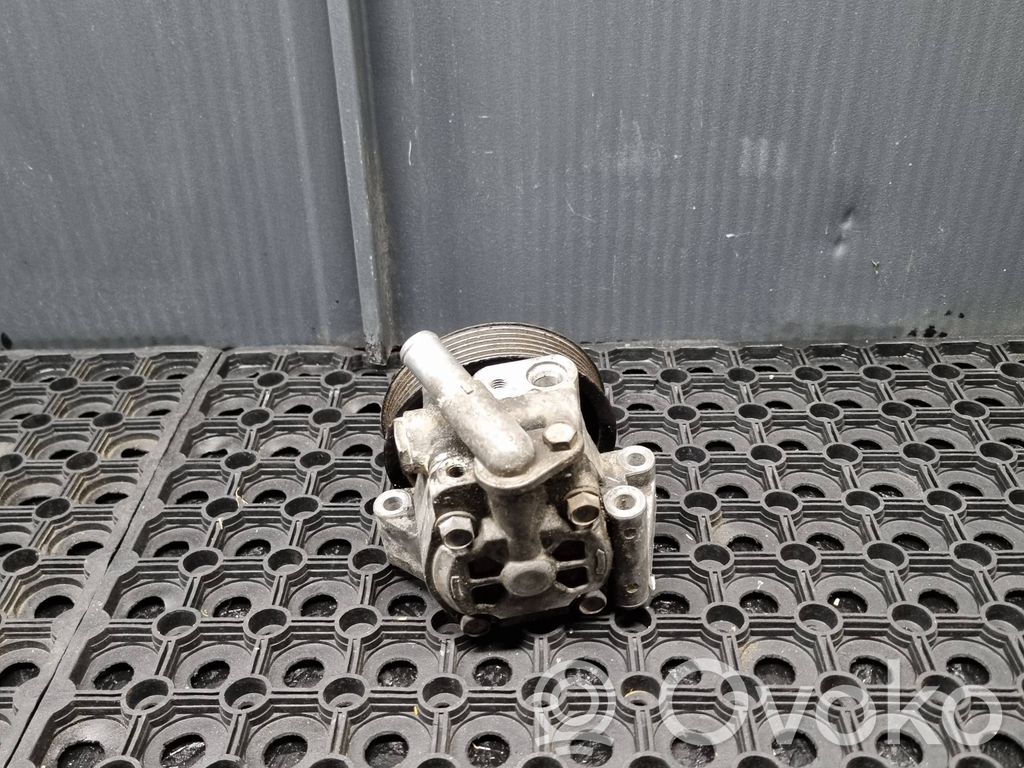 Ford Mondeo MK IV Power steering pump 