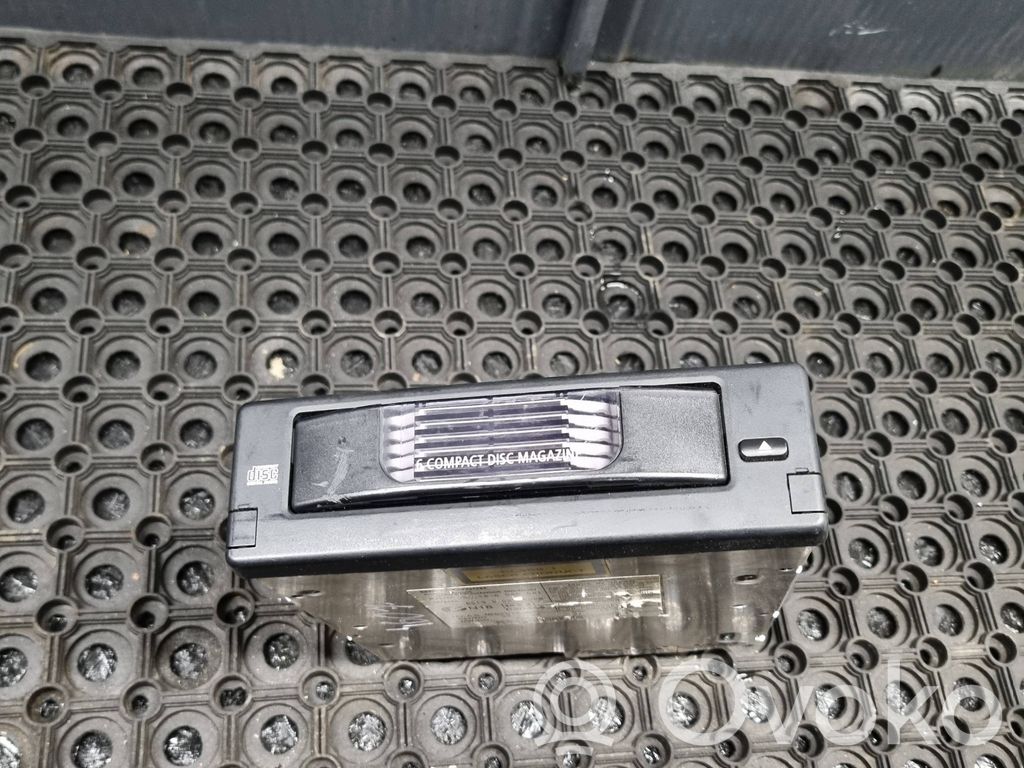 BMW 5 E60 E61 CD/DVD changer 