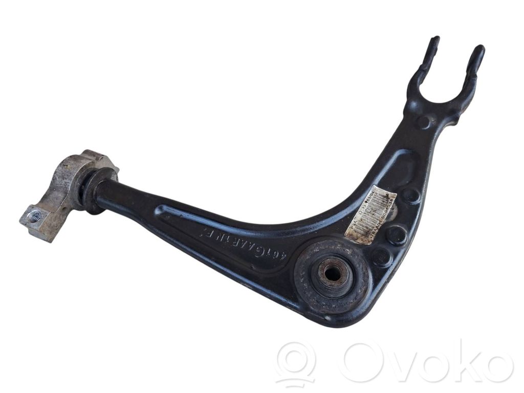Peugeot 407 Front lower control arm/wishbone 