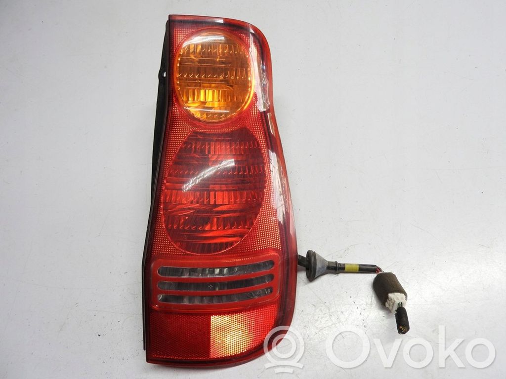 Hyundai i10 Aizmugurējais lukturis virsbūvē 