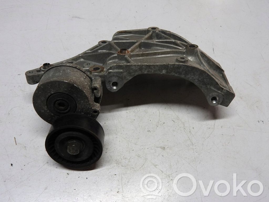 Ford S-MAX Generator/alternator bracket 