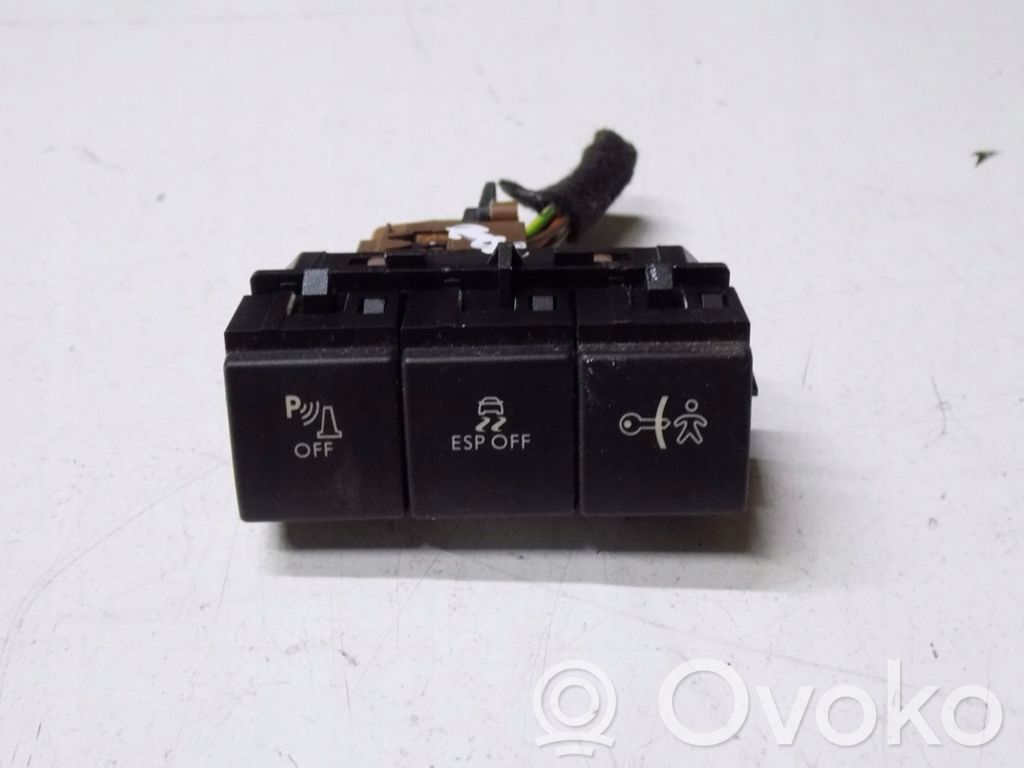 Peugeot 3008 I ESP (stability program) switch 
