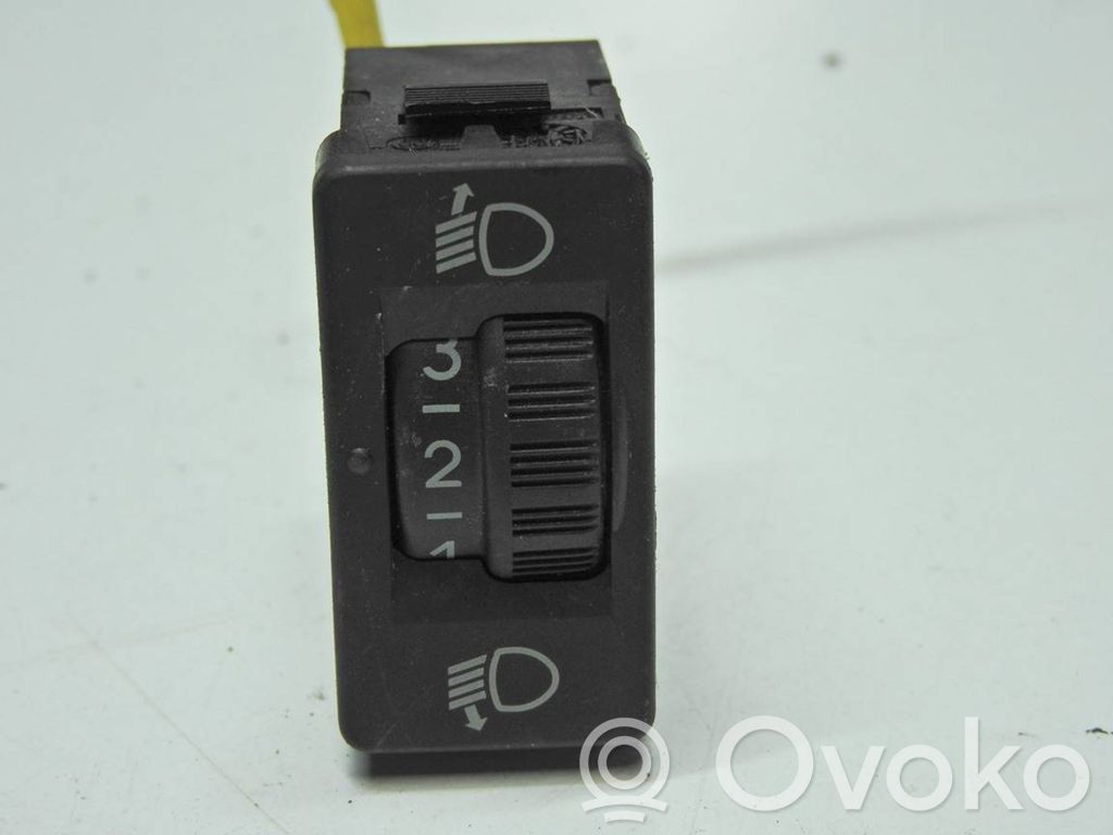 Citroen DS3 Headlight level height control switch 