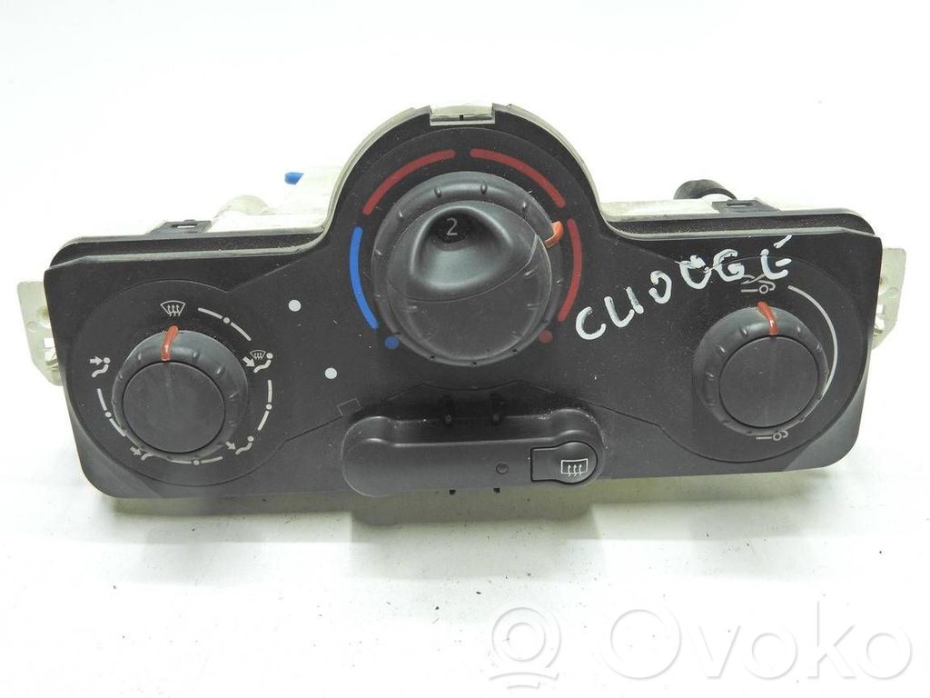 Renault Clio III Climate control unit 