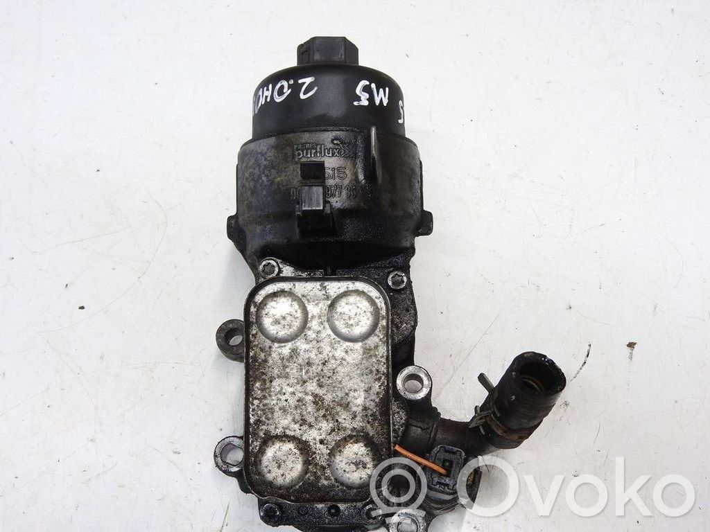 Citroen C5 Oil filter mounting bracket 