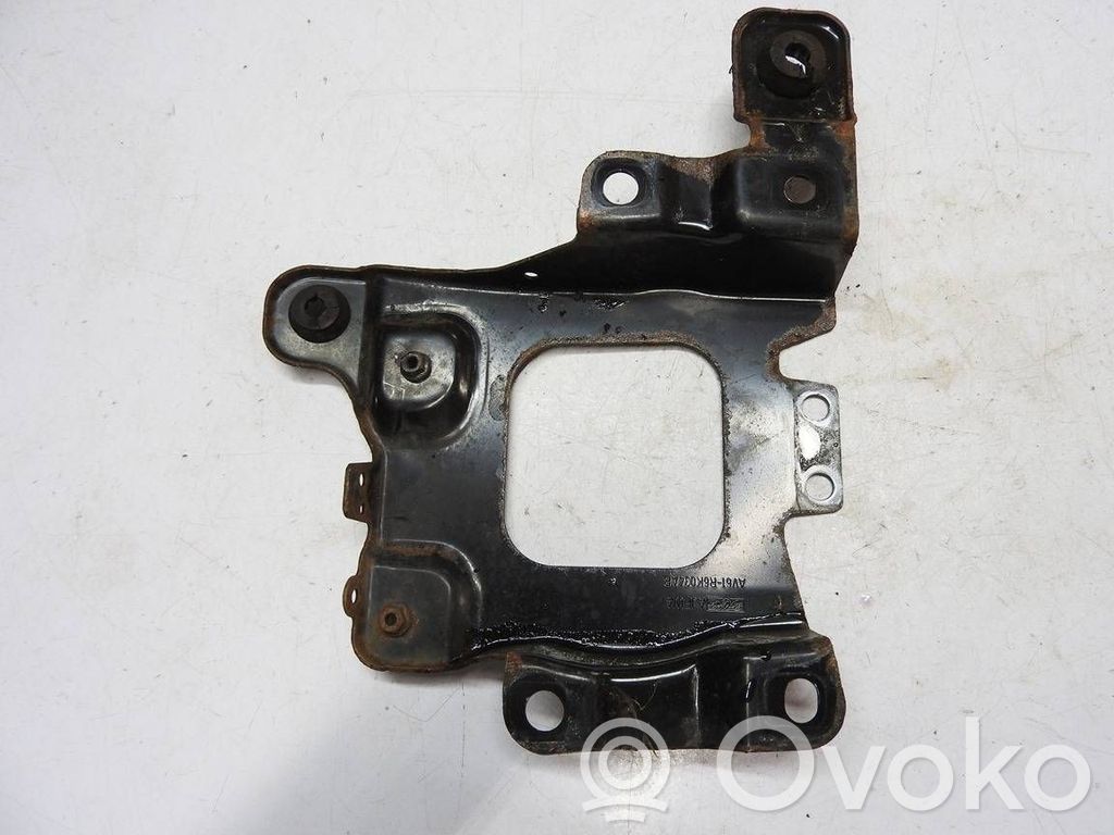 Volvo C30 ABS pump bracket 
