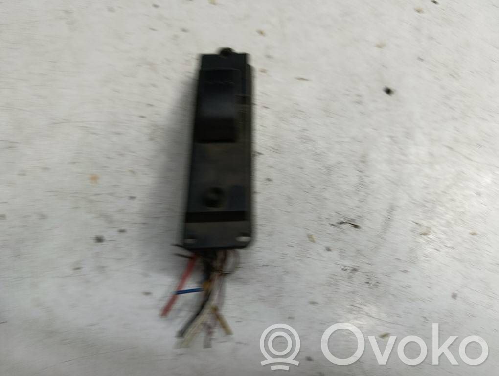 Mazda 3 I Electric window control switch 