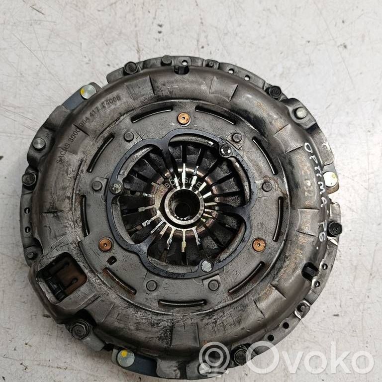 KIA Optima Plaukiojantis dviejų masių smagratis 