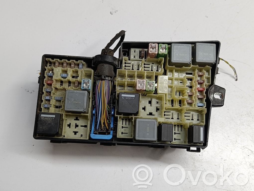 Volvo V40 Saugiklių dėžė (komplektas) 