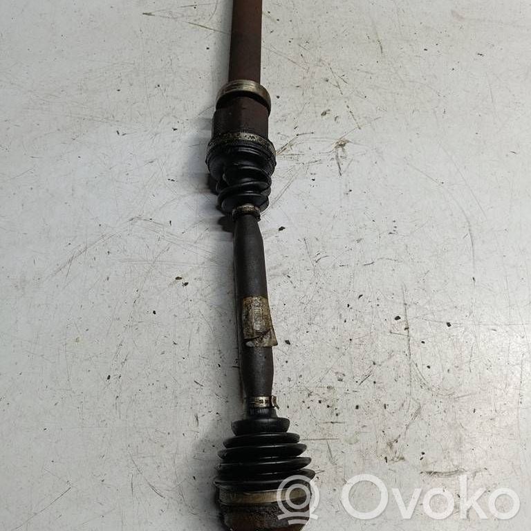 Volvo C30 Półoś przednia 