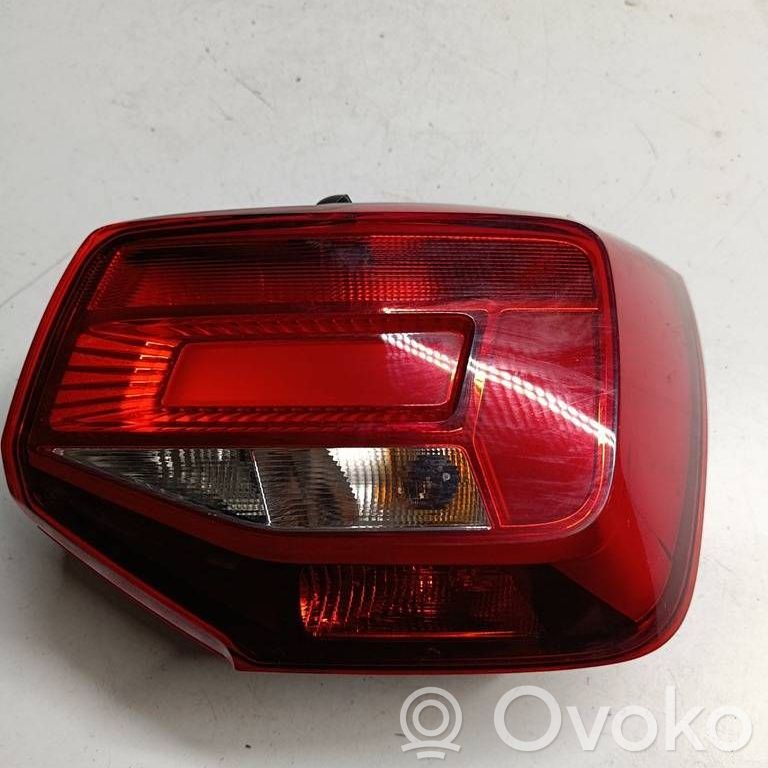 Audi Q2 - Rear/tail lights 