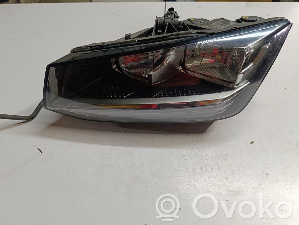 Audi Q2 - Headlight/headlamp 