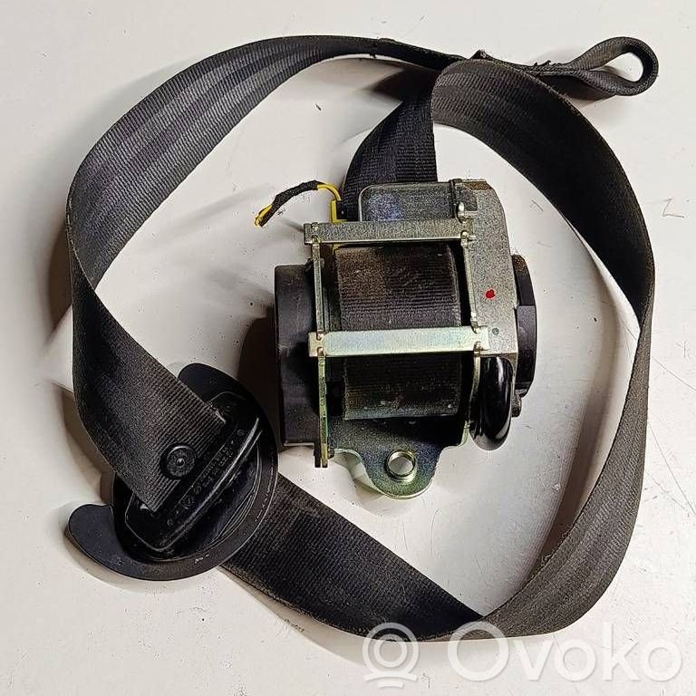 Volkswagen Scirocco Front seatbelt 
