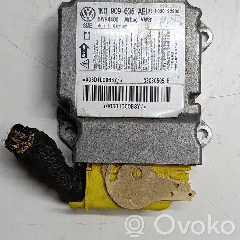 Volkswagen Scirocco Airbag control unit/module 