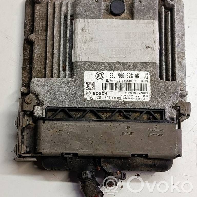 Volkswagen Scirocco Engine control unit/module 