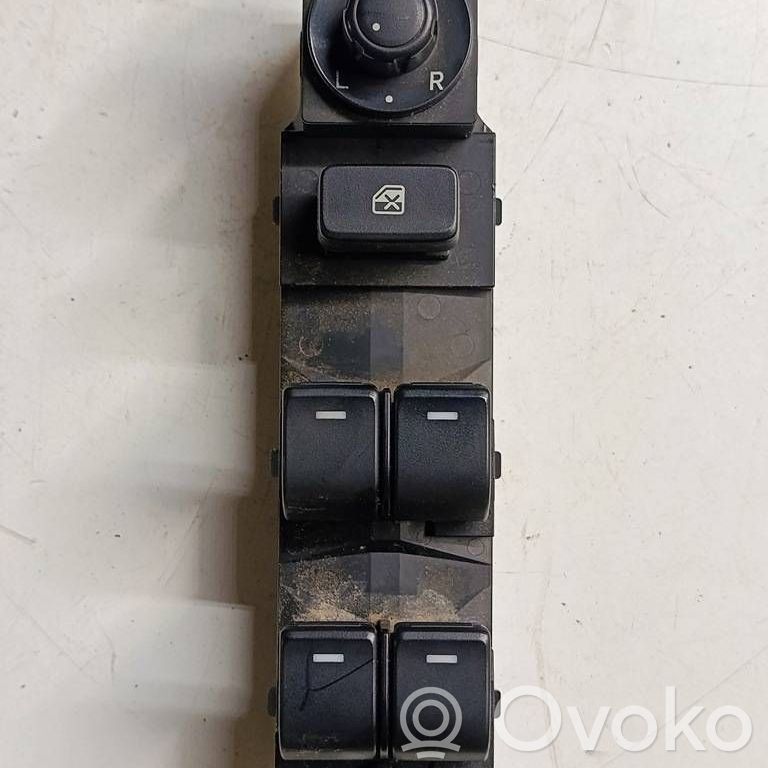 Electric window control switch   5AB129EA03T3,5AB129EA03,GKM266350A
