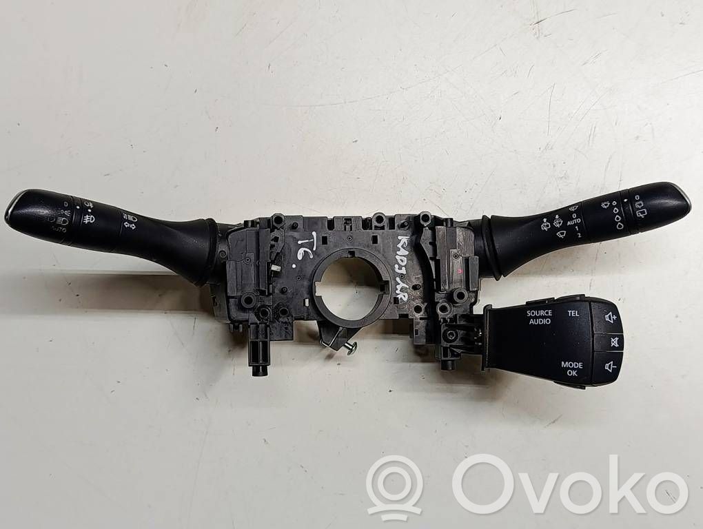 Renault Kadjar Steering wheel buttons/switches 