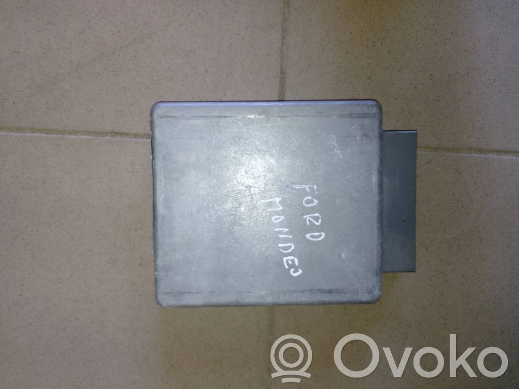 Ford Mondeo Mk III Engine control unit/module 