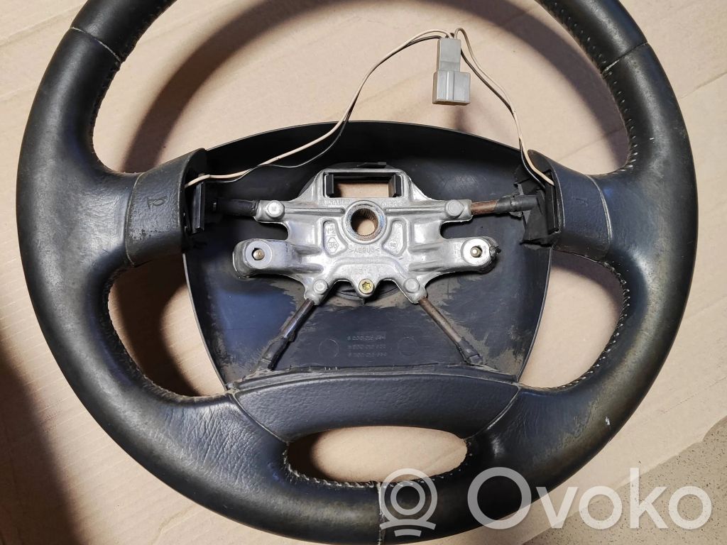 Renault Laguna I Stūre 