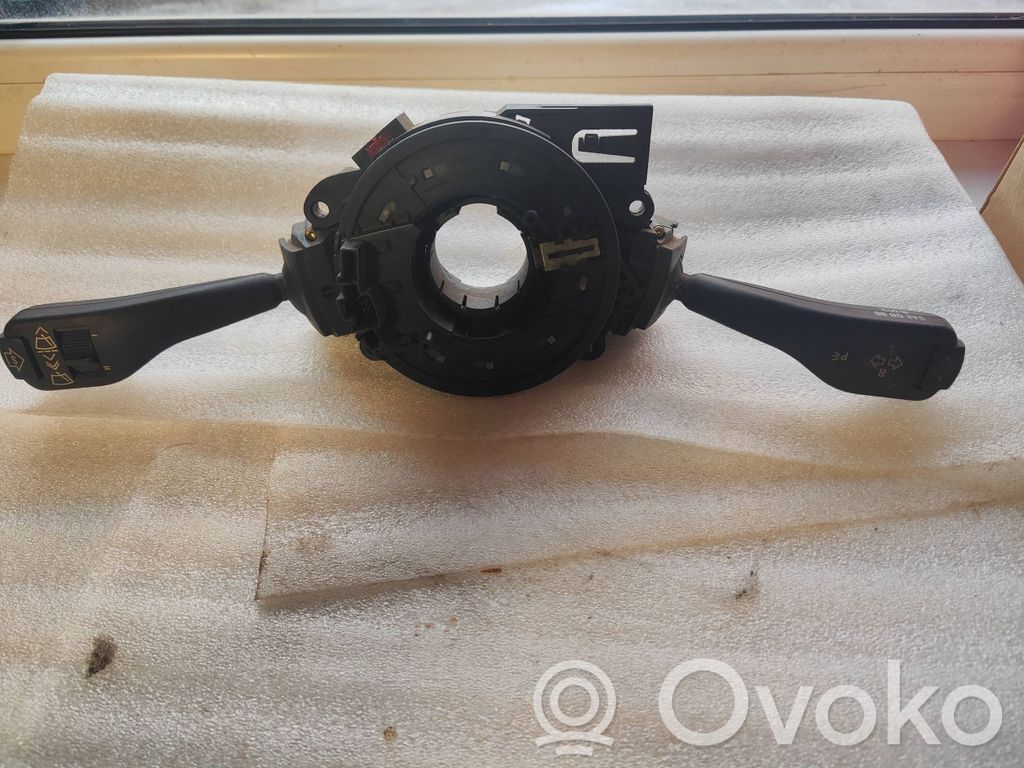 BMW 5 E39 Leva/interruttore dell’indicatore di direzione e tergicristallo 