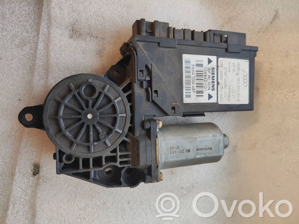 Silnik regulatora szyby drzwi przednich   8E2959801B,105842101,5WK47004ABF,9700105992101