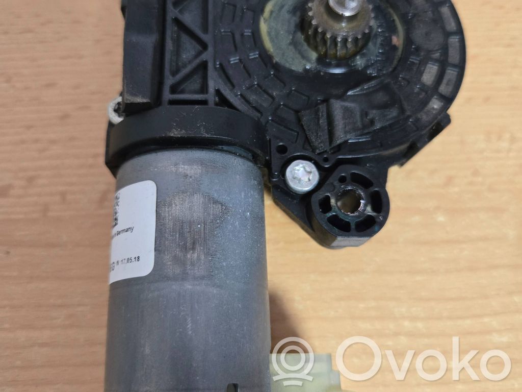 Volkswagen Tiguan Moottori/käyttölaite 