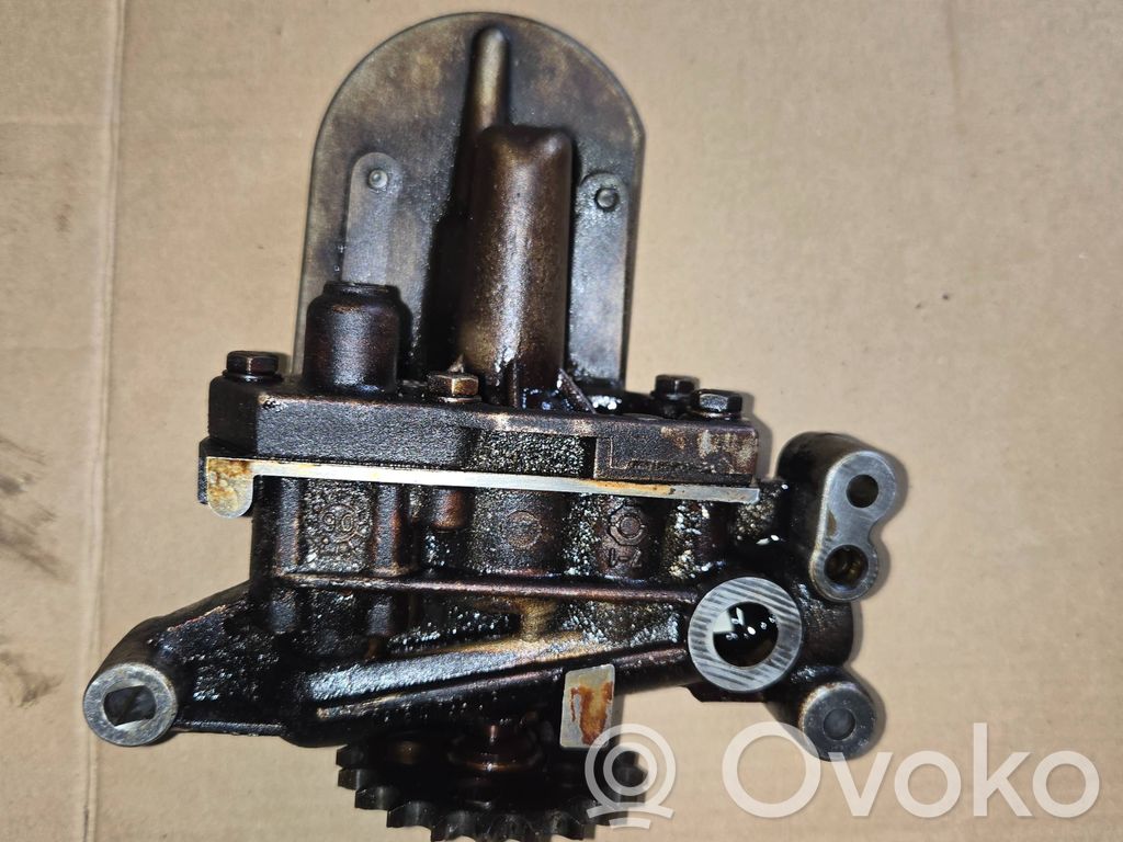 Citroen C4 I Ölpumpe 