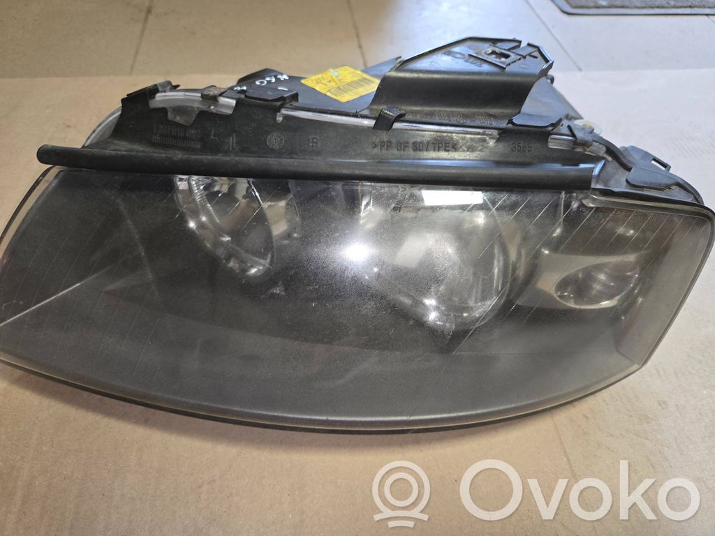Audi A3 S3 8P Scheinwerfer 