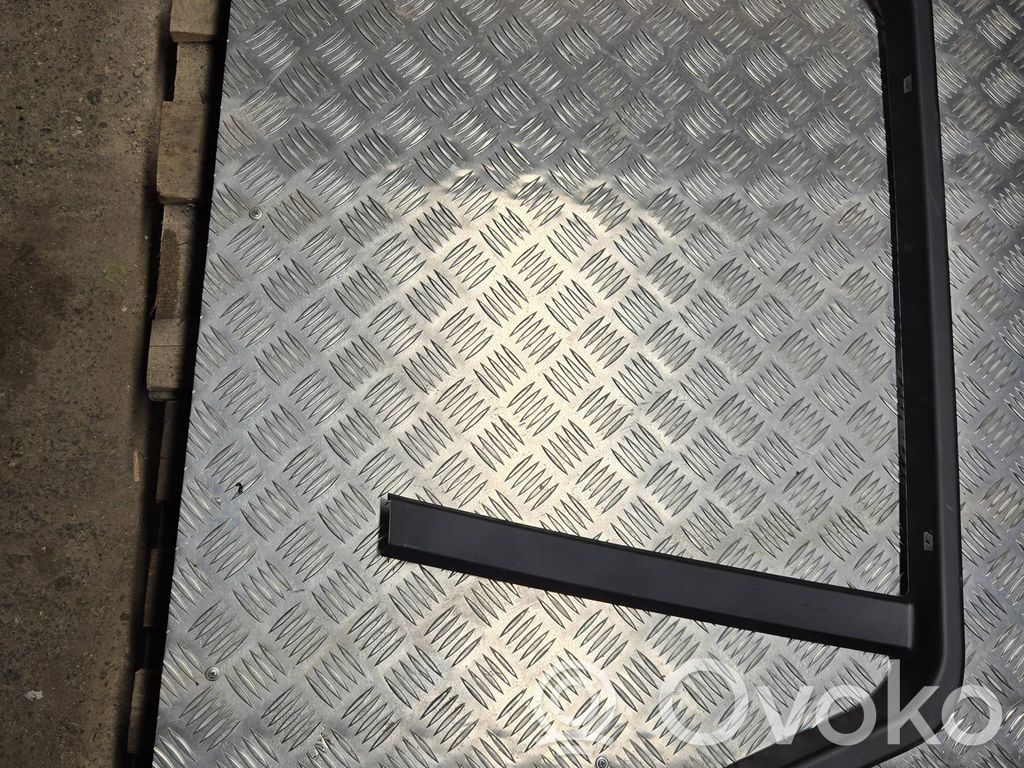 BMW X5 F15 Ornament geam ușă spate 