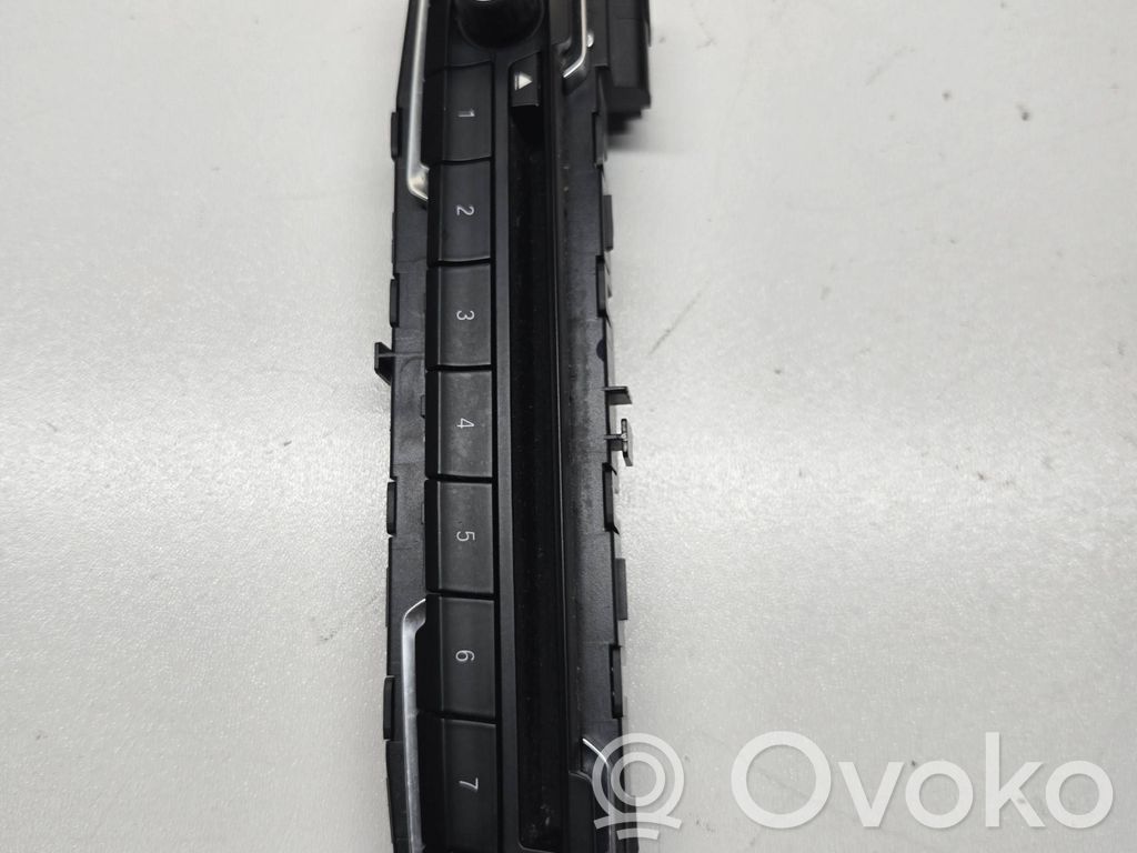 BMW X2 F39 Panel radia 