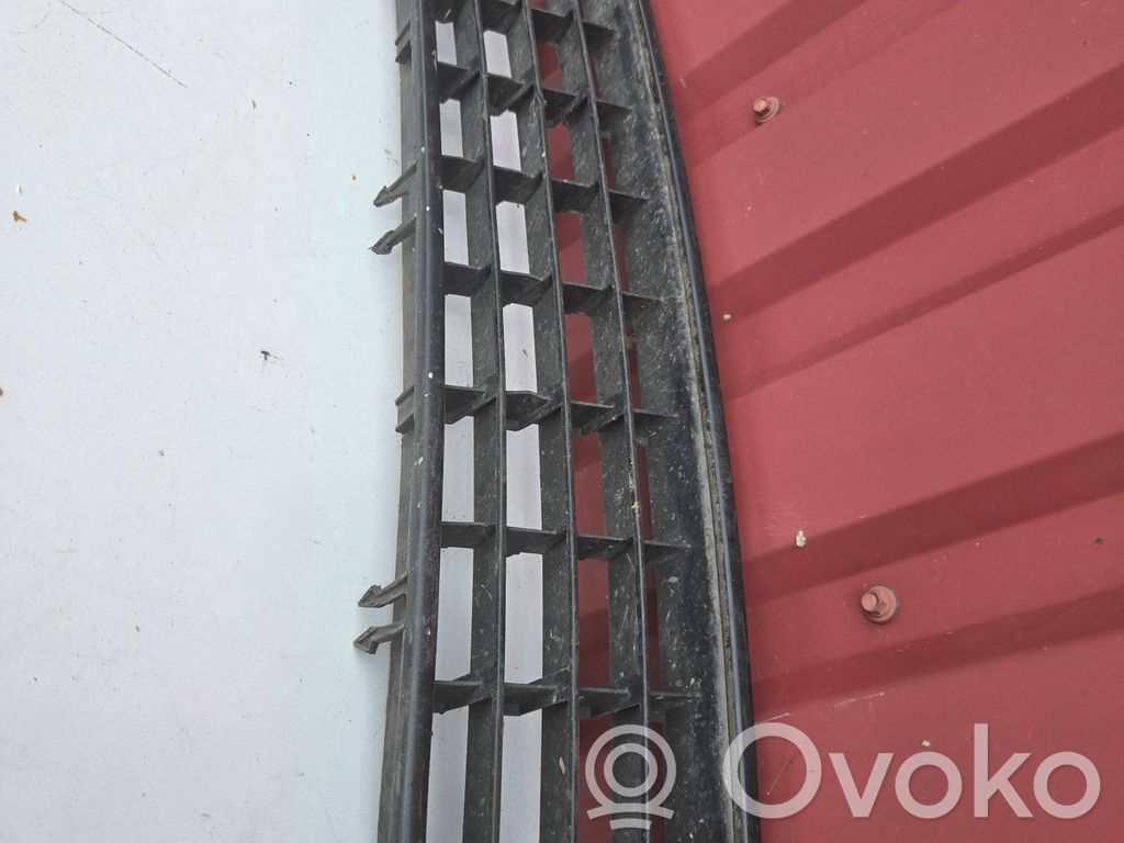Audi A6 S6 C5 4B Front bumper lower grill 