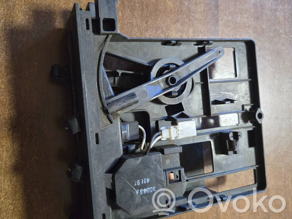 Nissan Terrano Climate control unit 