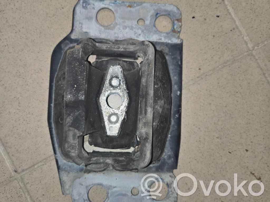 Ford Mondeo MK IV Gearbox mount 