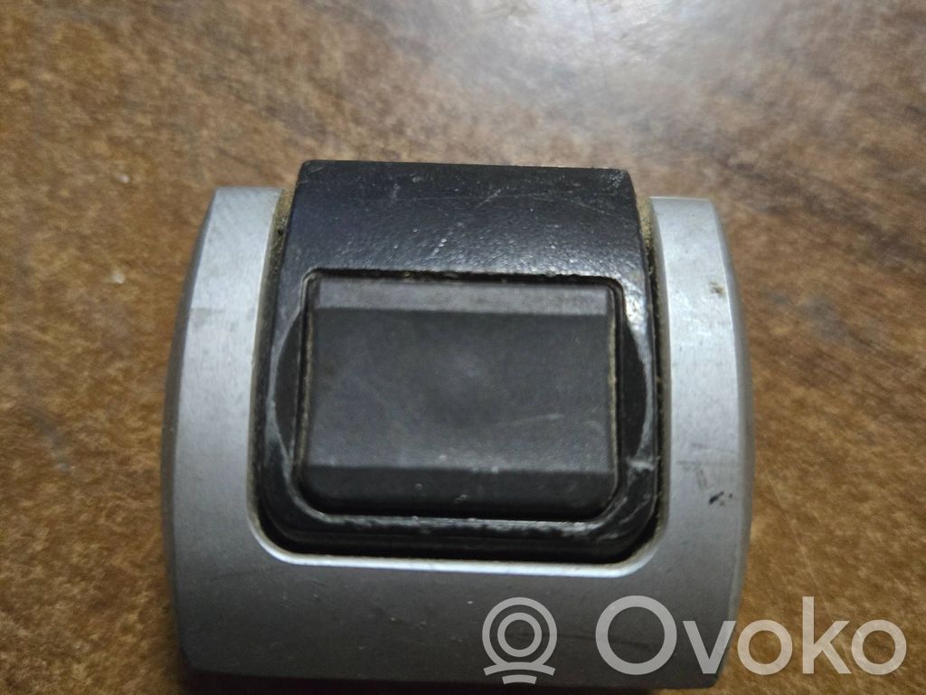 Audi A6 S6 C6 4F Tie down hook / loop 