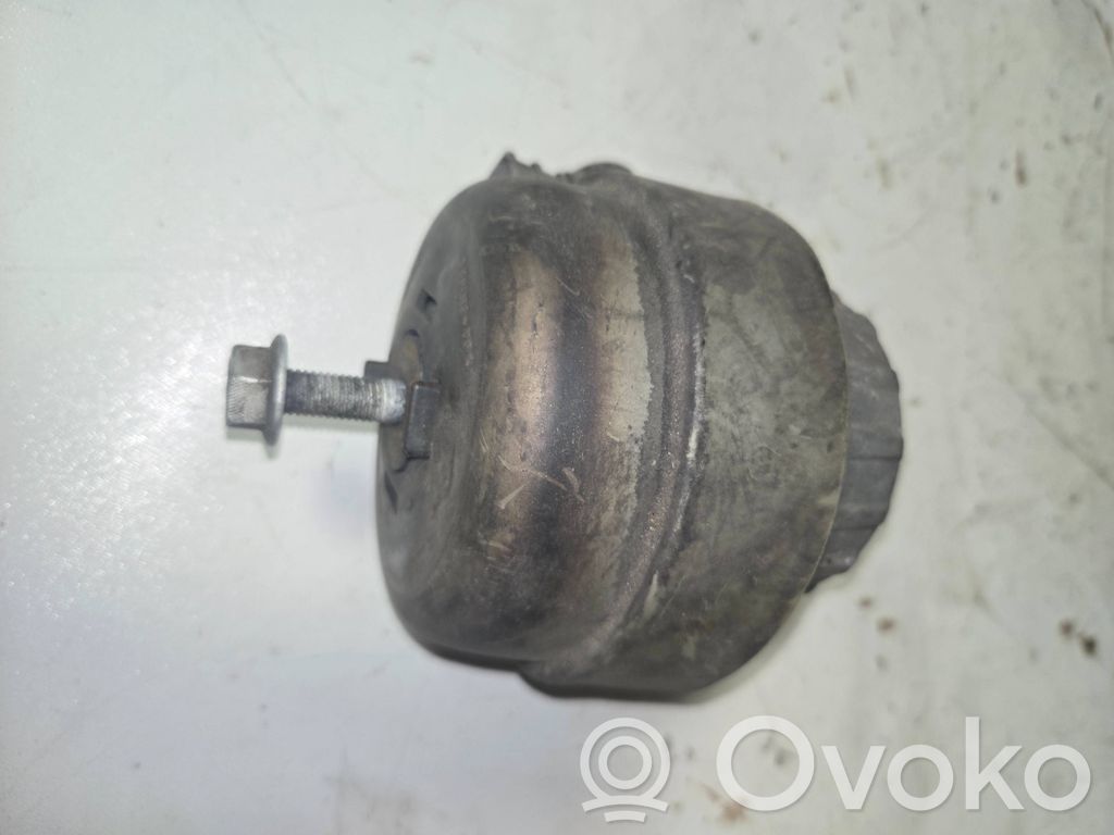 Audi A6 S6 C6 4F Engine mount bracket 
